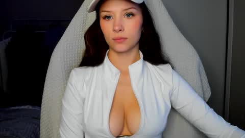 ketlinrous online show from October 16, 2025, 12:17 pm