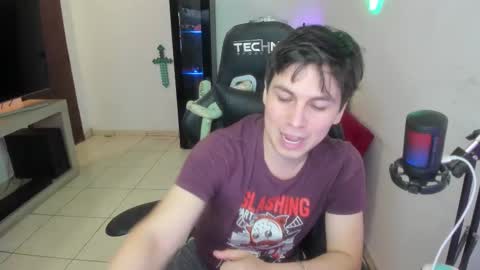 Snapshot of kevin873s chatting on February 3, 2026, 11:21 pm Kevin online show from February 3, 2026, 11:21 pm