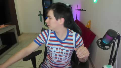 Snapshot of kevin873s chatting on February 25, 2026, 11:25 pm Kevin online show from February 25, 2026, 11:25 pm