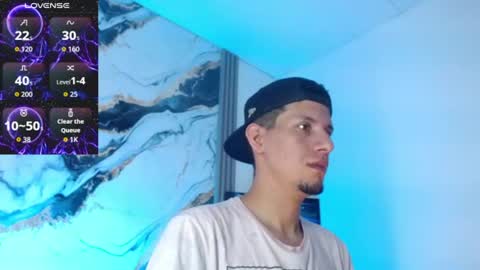 Snapshot of kevin__max_ chatting on June 18, 2026, 3:07 am Kev online show from June 18, 2026, 3:07 am