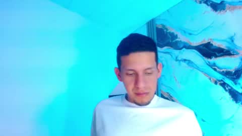 Snapshot of kevin__max_ chatting on June 20, 2026, 7:16 pm Kev online show from June 20, 2026, 7:16 pm