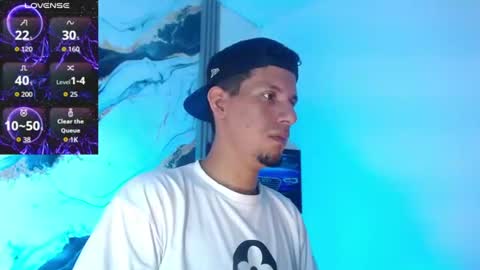 Snapshot of kevin__max_ chatting on June 22, 2026, 7:11 pm Kev online show from June 22, 2026, 7:11 pm