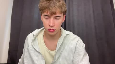 Snapshot of kevin_martin8 chatting on May 23, 2026, 6:12 pm Kevin Martin online show from May 23, 2026, 6:12 pm