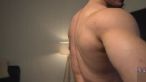 Snapshot of kevinandresxx chatting on December 17, 2024, 11:39 am Kevin online show from December 17, 2024, 11:39 am