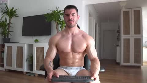 Snapshot of kevinandresxx chatting on March 10, 2025, 11:42 am Kevin online show from March 10, 2025, 11:42 am