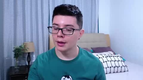 Kevin online show from April 3, 2026, 8:40 pm