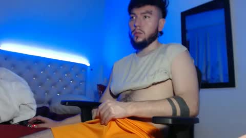 Snapshot of kevinsantiag0 chatting on December 15, 2025, 12:59 am kevinsantiag0 online show from December 15, 2025, 12:59 am