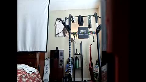 Keybump online show from January 5, 2026, 5:27 pm