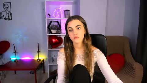 Keylas online show from November 14, 2025, 1:21 pm