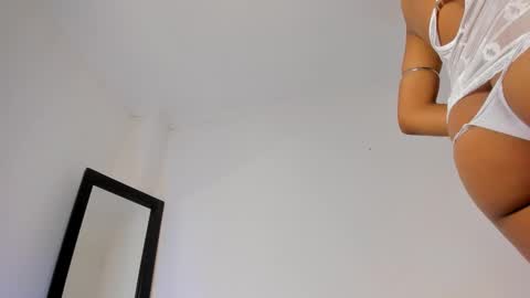 Snapshot of keyth_03 chatting on February 28, 2025, 9:33 pm keyth online show from February 28, 2025, 9:33 pm