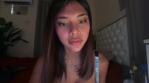keziakinlley online show from May 29, 2026, 3:48 am