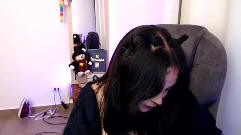 Snapshot of khal_girl chatting on November 2, 2025, 2:14 am Liss online show from November 2, 2025, 2:14 am