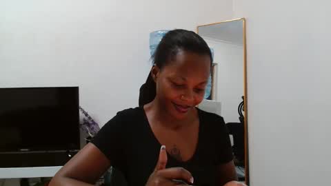 Snapshot of khaleesi7777777 chatting on May 6, 2026, 6:13 pm Khaleesi online show from May 6, 2026, 6:13 pm
