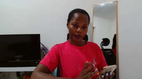Snapshot of khaleesi7777777 chatting on May 8, 2026, 8:25 pm Khaleesi online show from May 8, 2026, 8:25 pm