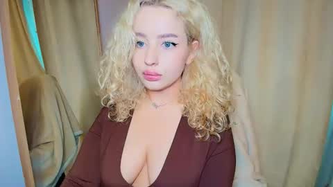 Khaleesi online show from June 4, 2026, 3:40 pm