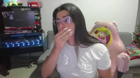 Khalifa Kasumi online show from November 24, 2025, 8:03 am