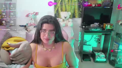 Snapshot of khalifa_gold chatting on April 28, 2026, 6:29 am Khalifa Kasumi online show from April 28, 2026, 6:29 am