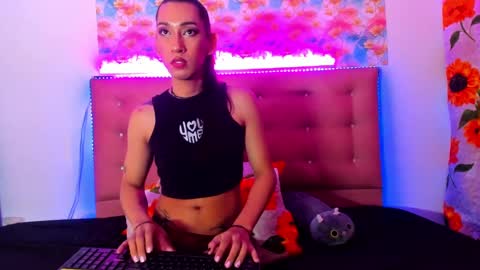 Snapshot of khandyz chatting on March 6, 2025, 7:32 pm Khandyz online show from March 6, 2025, 7:32 pm