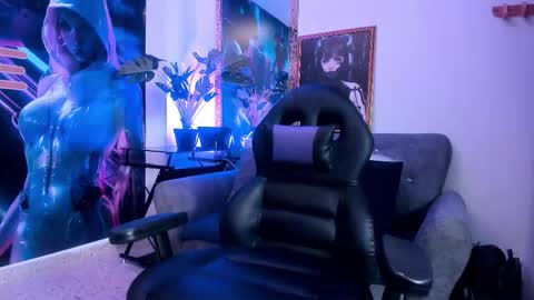 khateandersson online show from February 26, 2026, 9:14 pm