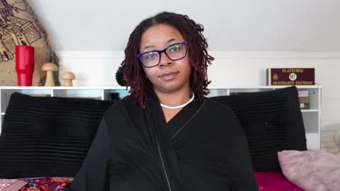 Khaya online show from February 20, 2026, 1:33 pm