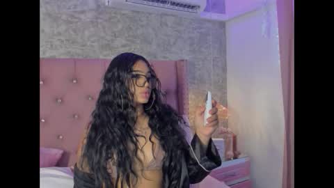 Khelany Isyy  online show from February 10, 2026, 4:33 pm