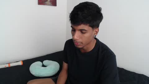 khevinlopezonig online show from January 18, 2025, 3:49 pm