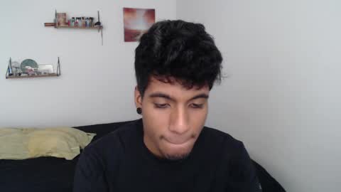 khevinlopezonig online show from February 16, 2025, 5:59 pm