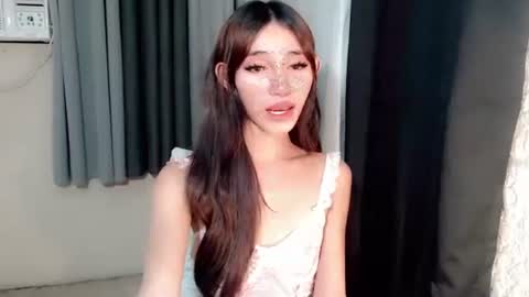 khloe online show from October 26, 2025, 1:06 pm