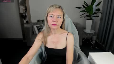 Ellie online show from February 8, 2026, 11:13 am