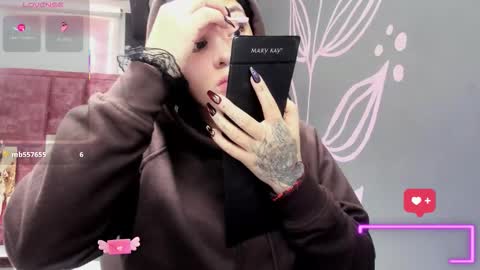 KIARA FOX online show from February 14, 2026, 7:54 pm