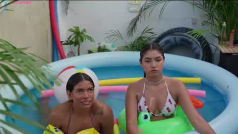 Snapshot of kiara_violet_ chatting on June 12, 2026, 10:19 pm Kiara online show from June 12, 2026, 10:19 pm