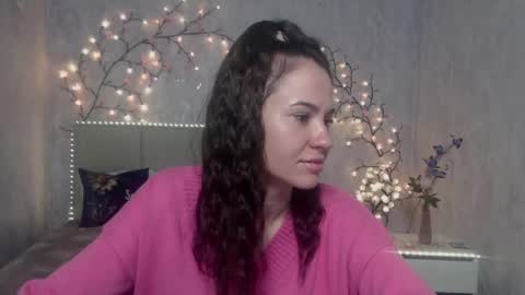 Snapshot of kiaracriegs chatting on April 15, 2026, 6:15 pm Kara online show from April 15, 2026, 6:15 pm