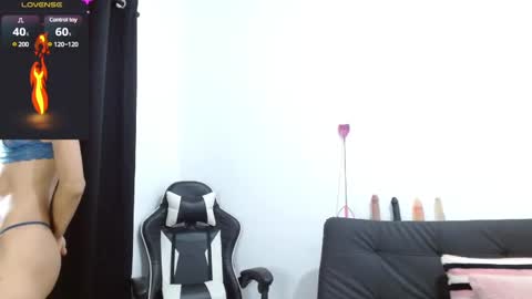 Snapshot of kiararider chatting on February 10, 2025, 7:17 pm KiaraRider online show from February 10, 2025, 7:17 pm