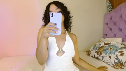 Kiara online show from April 14, 2026, 2:28 am