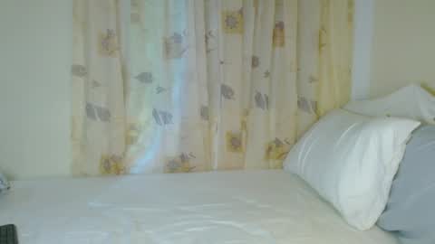 Kiara online show from April 26, 2026, 2:20 am