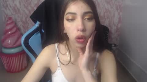Snapshot of kiarastar_ch chatting on July 7, 2026, 1:04 pm kiara online show from July 7, 2026, 1:04 pm