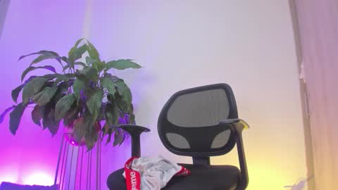 Snapshot of kieran_derek chatting on March 2, 2026, 5:08 am Kieran Derek online show from March 2, 2026, 5:08 am