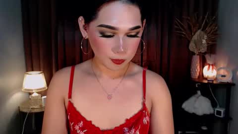 Snapshot of kiethmadison_miller chatting on September 13, 2025, 1:05 am Im Mia online show from September 13, 2025, 1:05 am