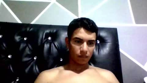 kike_salazar online show from October 22, 2025, 8:41 pm