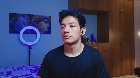 kikeruiz 19 online show from December 18, 2025, 2:12 pm