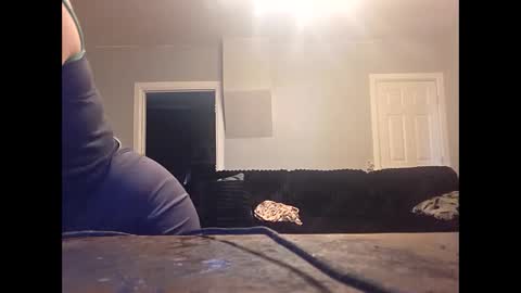 Snapshot of kiki587516 chatting on October 22, 2025, 1:55 pm kiki587516 online show from October 22, 2025, 1:55 pm