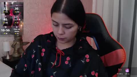 Snapshot of kiki_cams chatting on March 5, 2026, 5:25 am kIKI online show from March 5, 2026, 5:25 am