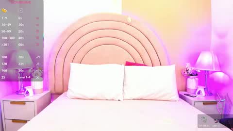 KI KI online show from March 25, 2026, 8:59 pm