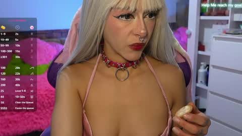 Snapshot of kikilepetite chatting on May 21, 2026, 9:22 pm kiki online show from May 21, 2026, 9:22 pm