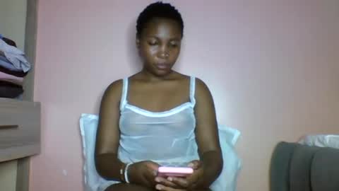 Snapshot of kikimocha chatting on June 19, 2026, 6:56 pm kikimocha online show from June 19, 2026, 6:56 pm