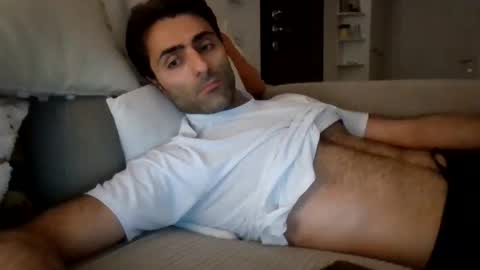 Snapshot of kikkus01 chatting on May 18, 2026, 8:47 pm kikkus01 online show from May 18, 2026, 8:47 pm