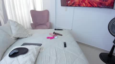 Ana      online show from October 2, 2025, 3:30 pm