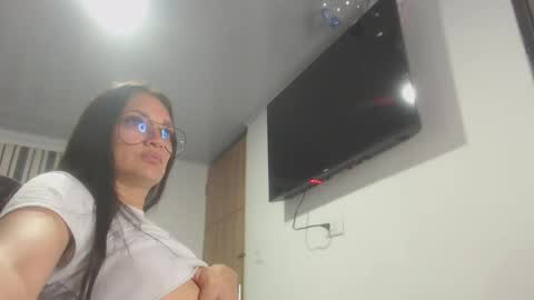 killey online show from January 30, 2025, 1:22 am