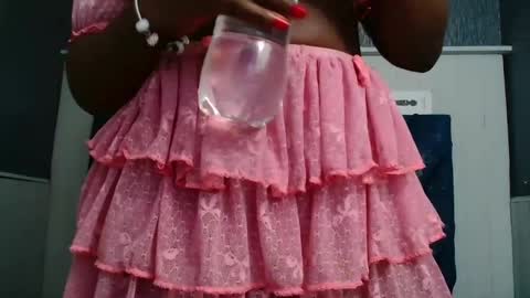 Snapshot of kilyetvera3x chatting on February 28, 2025, 6:32 am hanna online show from February 28, 2025, 6:32 am