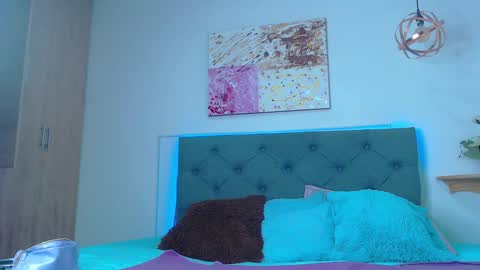 Snapshot of kim_clarck1 chatting on January 15, 2025, 5:47 pm Kim online show from January 15, 2025, 5:47 pm